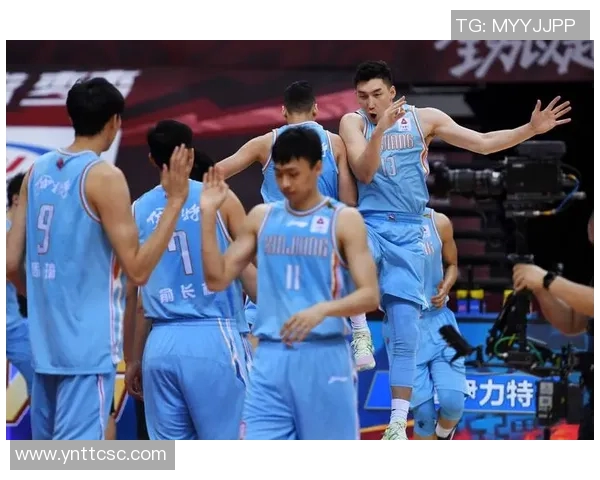 CBA精彩对决新疆队迎战福建队展现篮球魅力与激情碰撞